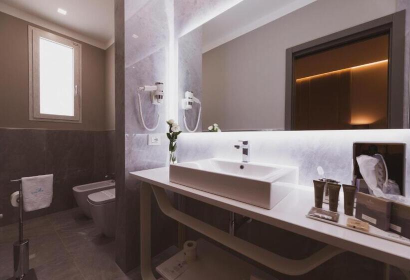 Callistos Hotel & Spa