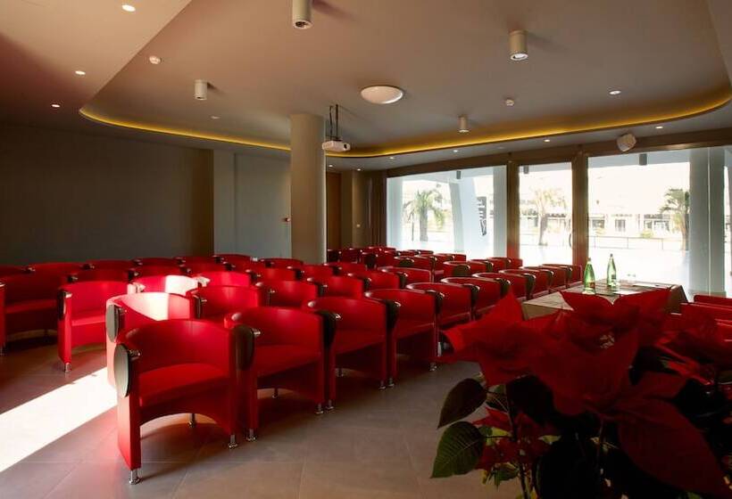 Callistos Hotel & Spa