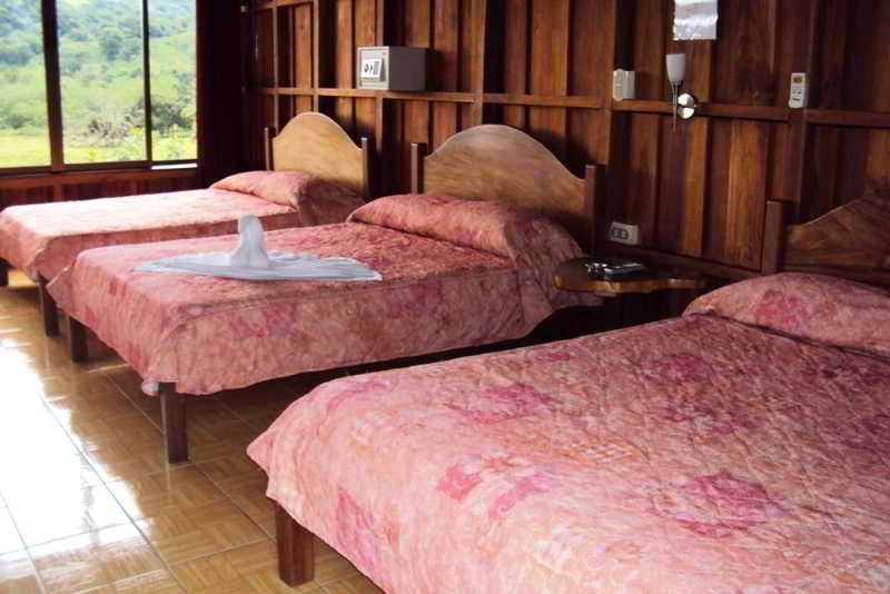 فندق Carlos Lodge