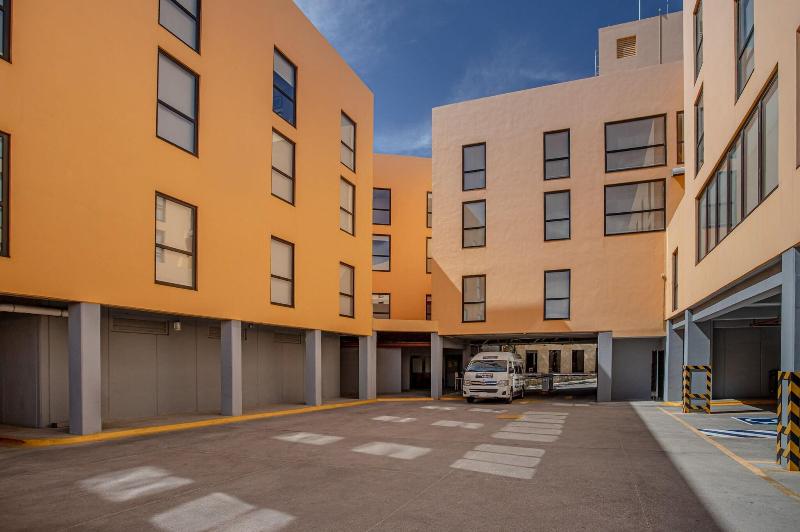 Отель City Express By Marriott Oaxaca