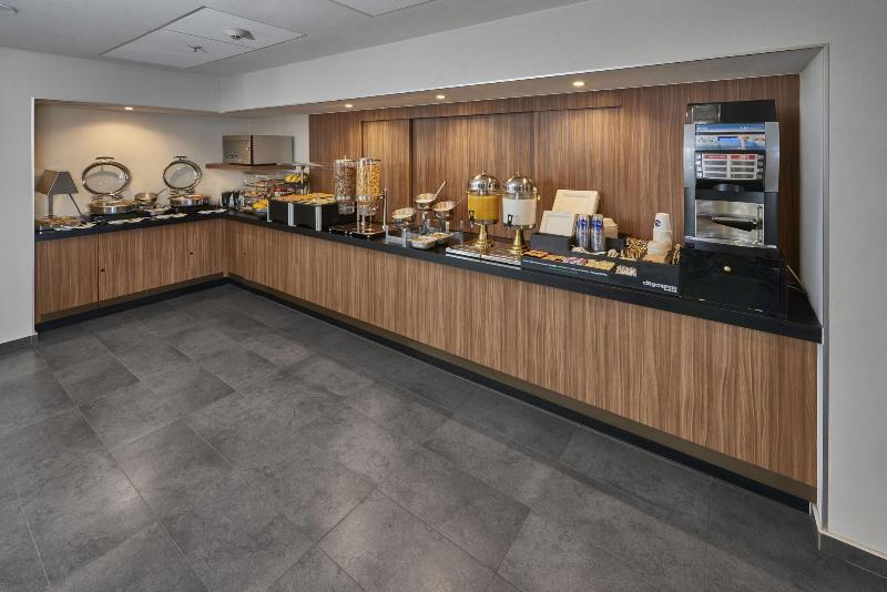 Отель City Express By Marriott Oaxaca