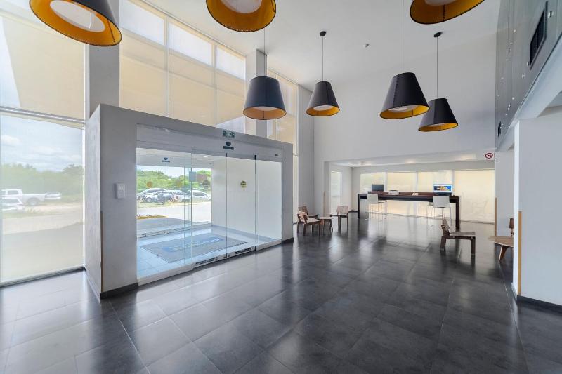 Отель City Express By Marriott Oaxaca