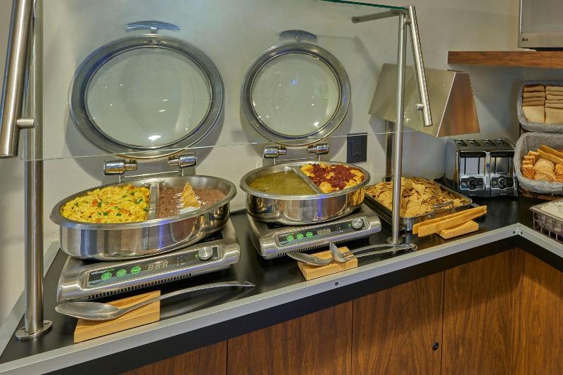 Отель City Express By Marriott Salina Cruz