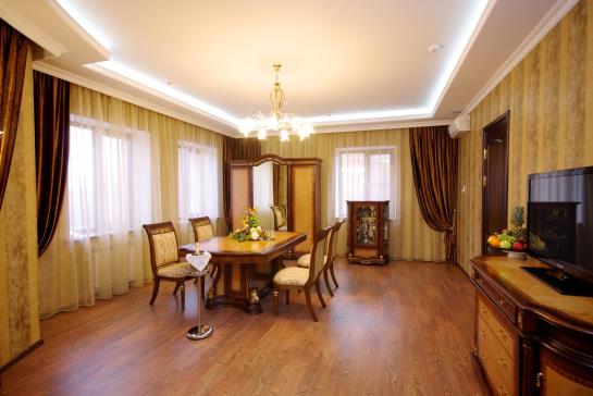 فندق Grand  Classic