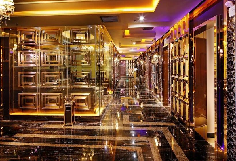 Clayton Hotel Near Pazhou Exhibition Center