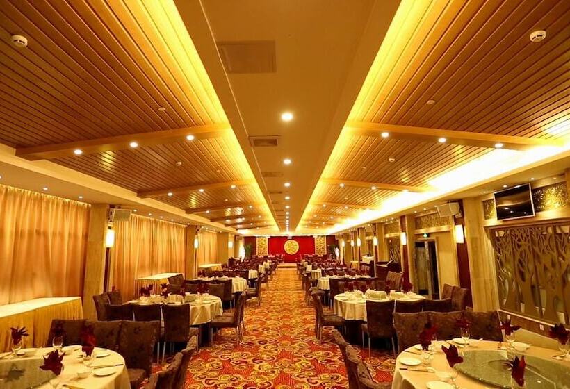 Clayton Hotel Near Pazhou Exhibition Center