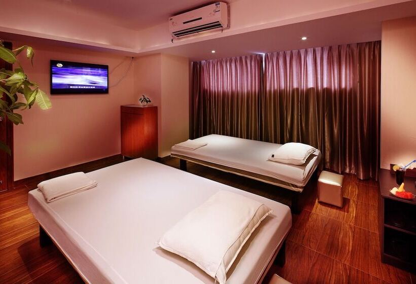 Clayton Hotel Near Pazhou Exhibition Center