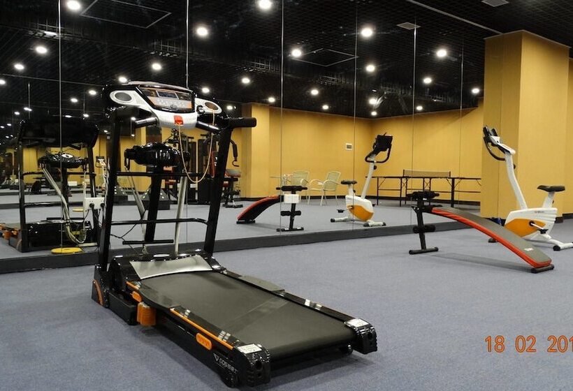 Clayton Hotel Near Pazhou Exhibition Center