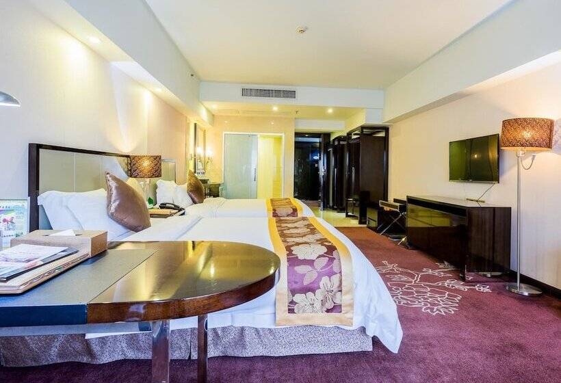 Clayton Hotel Near Pazhou Exhibition Center