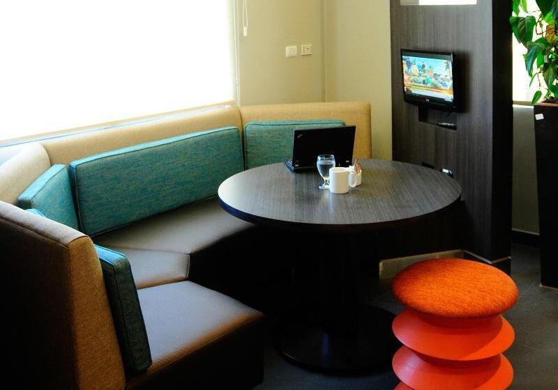 酒店 Courtyard By Marriott San Salvador