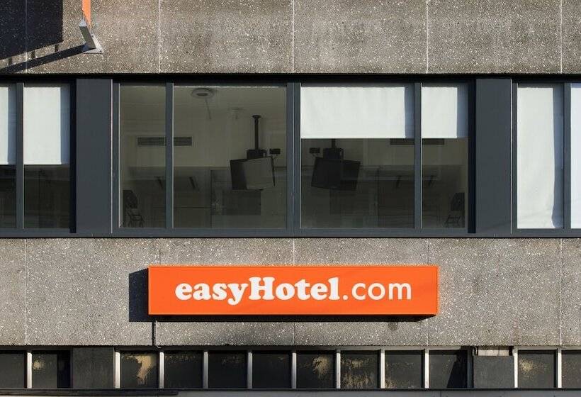 Easyhotel Amsterdam City Centre South