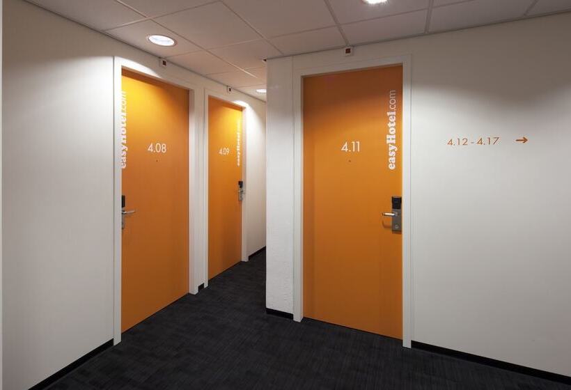 Easyhotel Amsterdam City Centre South