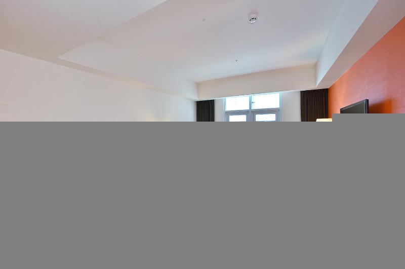 هتل Fullon Poshtel Kenting