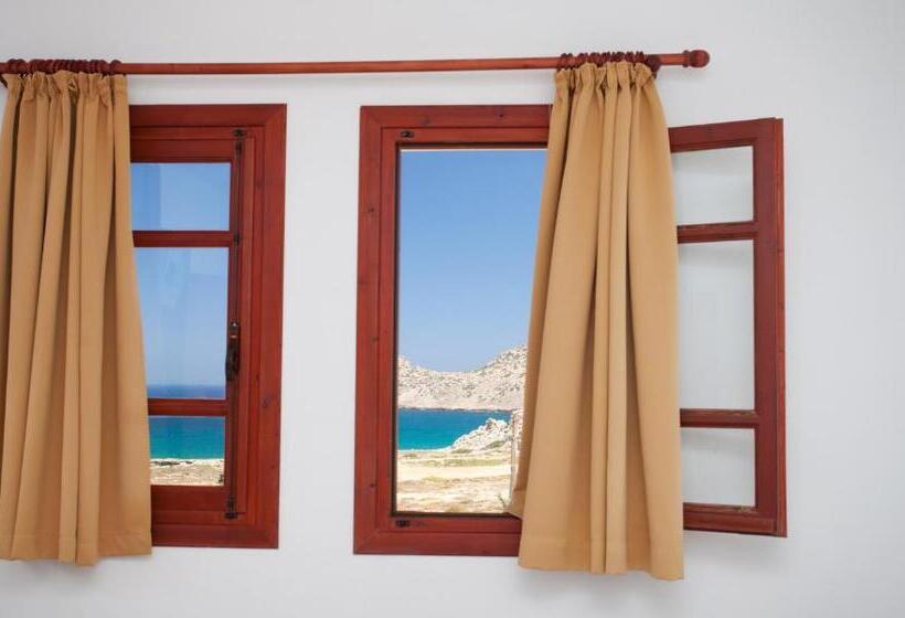 هتل Golden Sun Apartments