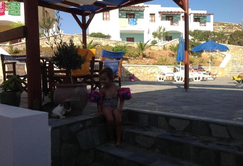 هتل Golden Sun Apartments