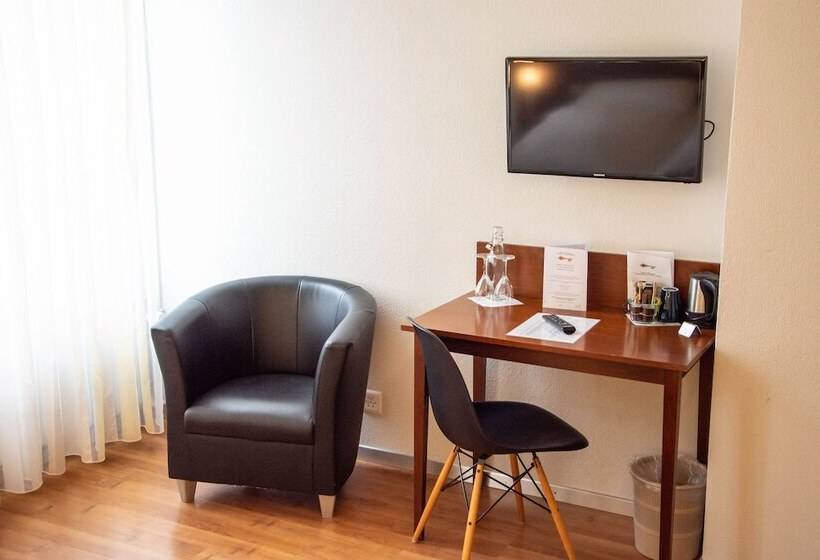 호텔 Goldener Schlussel