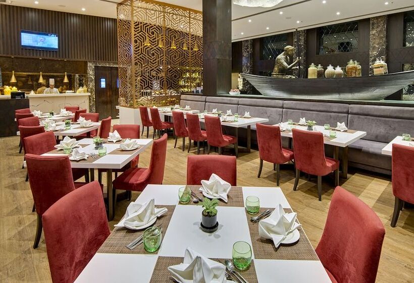 Goldfinch Hotel Mumbai