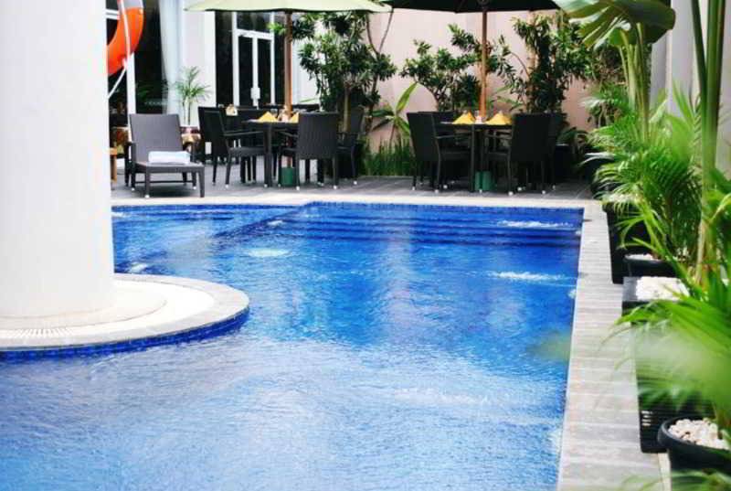 Отель Grand Tjokro Yogyakarta