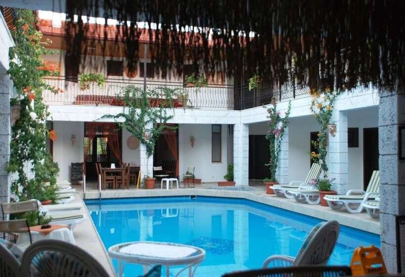 Отель Han Dalyan