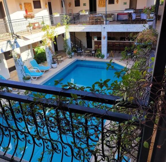 Отель Han Dalyan