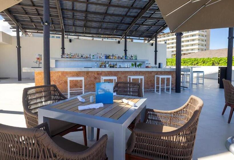 Hideaway At Royalton Blue Waters, An Autograph Collection All Inclusive Resort   Adults Only