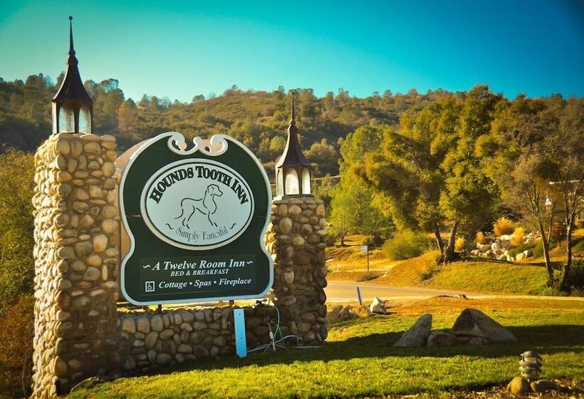 酒店 Hounds Tooth Inn