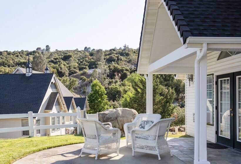 酒店 Hounds Tooth Inn