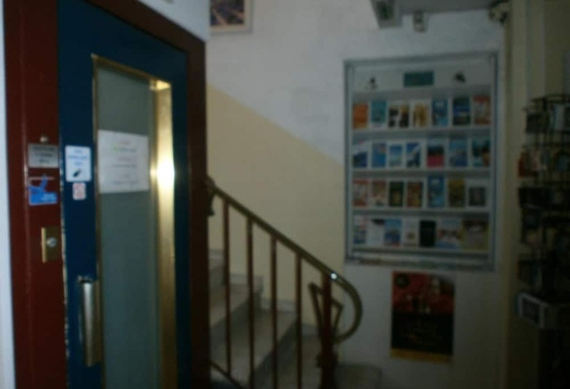 ホテル Hôtel Claridge S