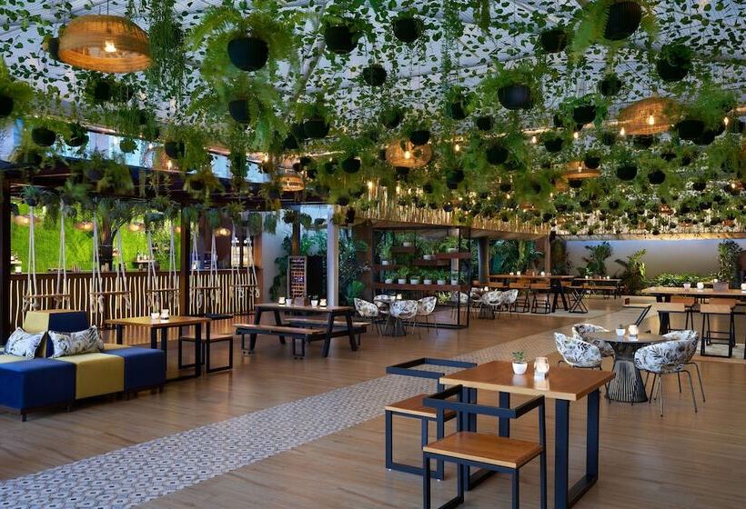 Jw Marriott Hotel Bengaluru