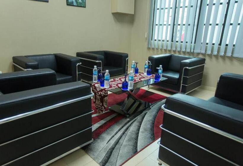 Отель Klana Beach Resort Port Dickson