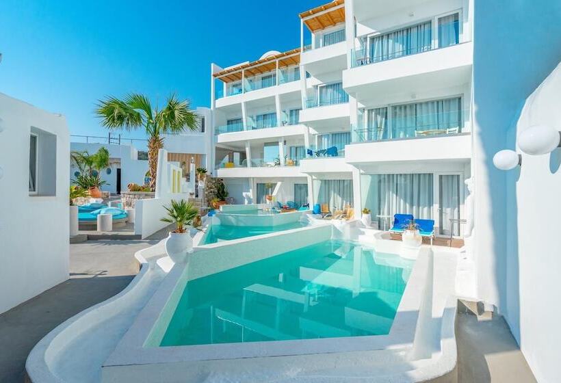 호텔 Kouros Home & Suites