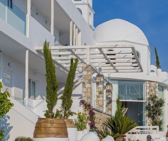 호텔 Kouros Home & Suites