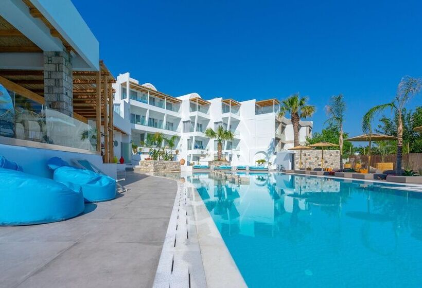 호텔 Kouros Home & Suites