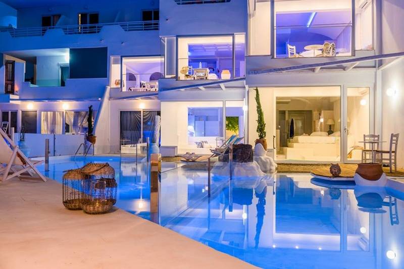 호텔 Kouros Home & Suites