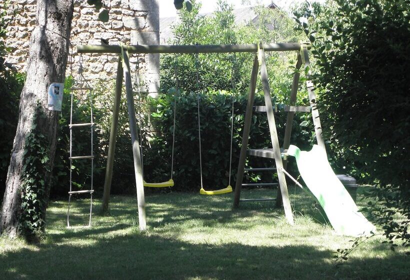 בית מלון כפרי La Pomme D Or