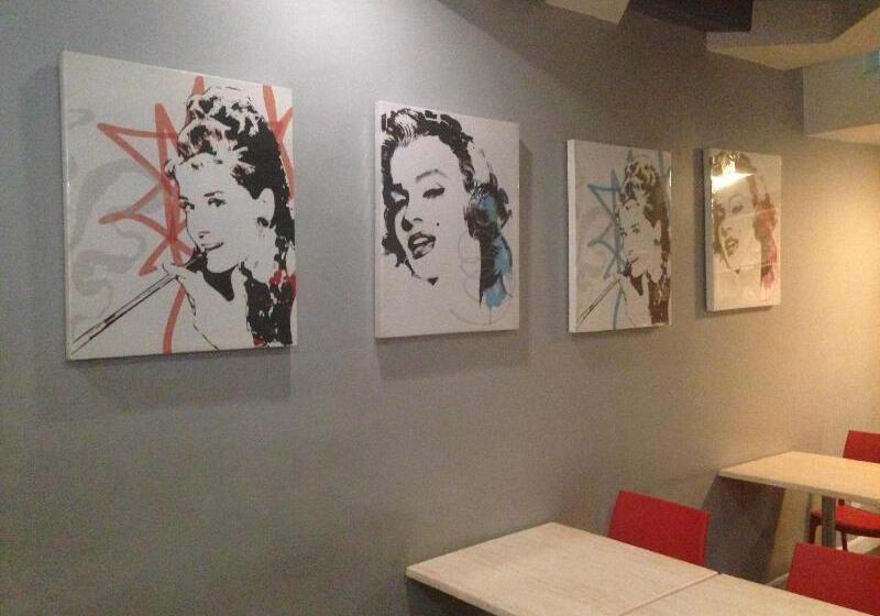 هتل Leez Inn Malate