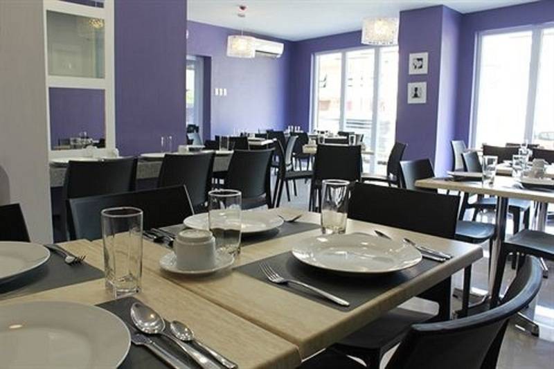 هتل Leez Inn Malate