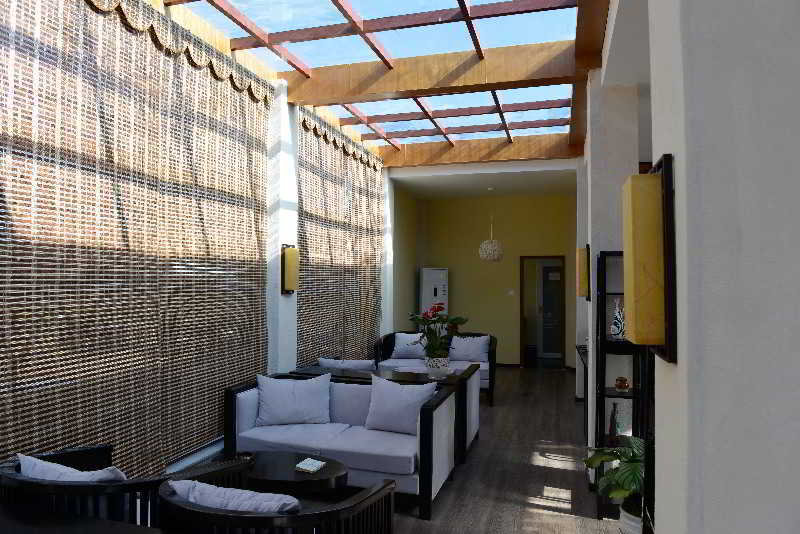 Hotel Lijiang Lashi Lake Retreat