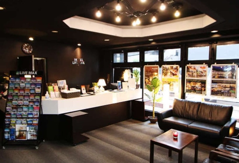 בית מלון כפרי Livemax Budget Fuchu