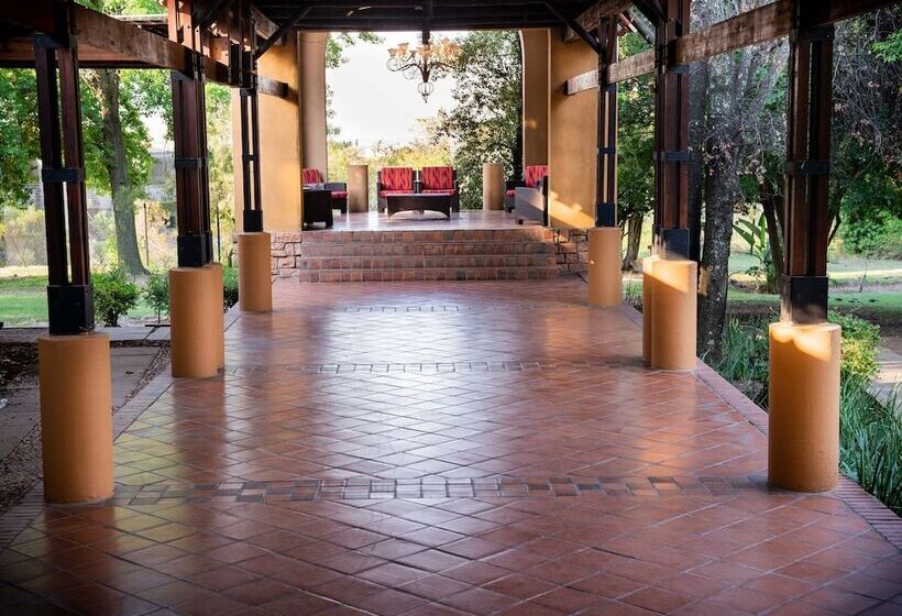 Lombardy Boutique Hotel & Conference Centre