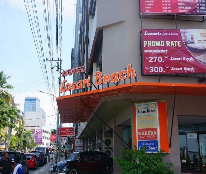 فندق Losari Beach Inn