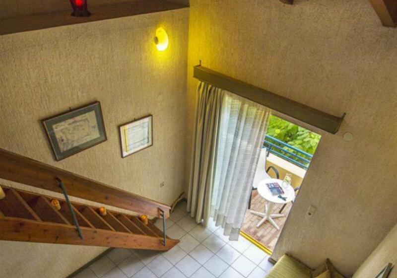 בית מלון כפרי Lycasti Maisonettes