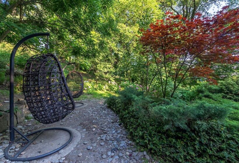 هتل Magadan Health Resort