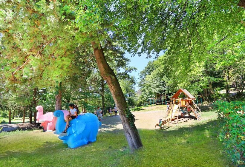 هتل Magadan Health Resort