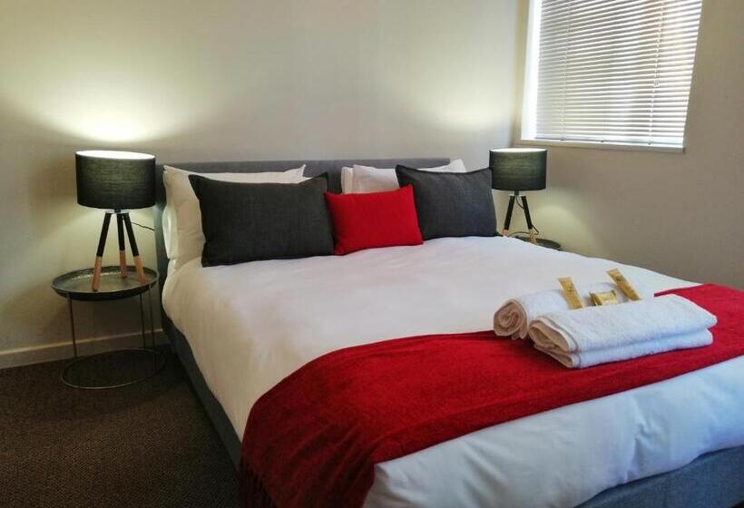 Mapungubwe Hotel Apartments Marshalltown