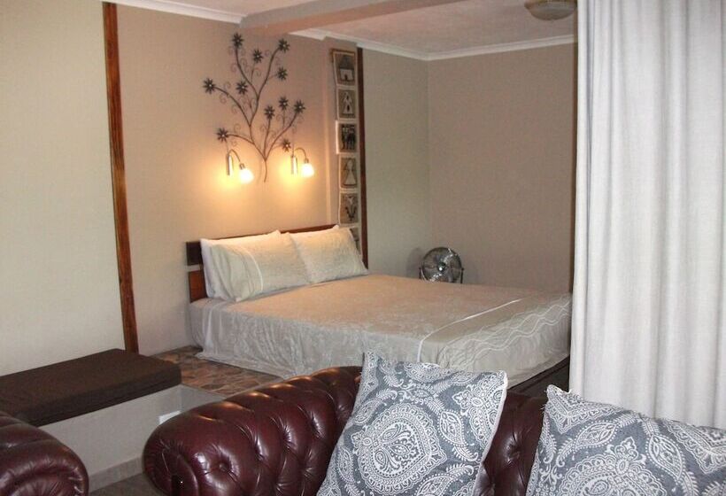 בית מלון כפרי Meerkat Manor