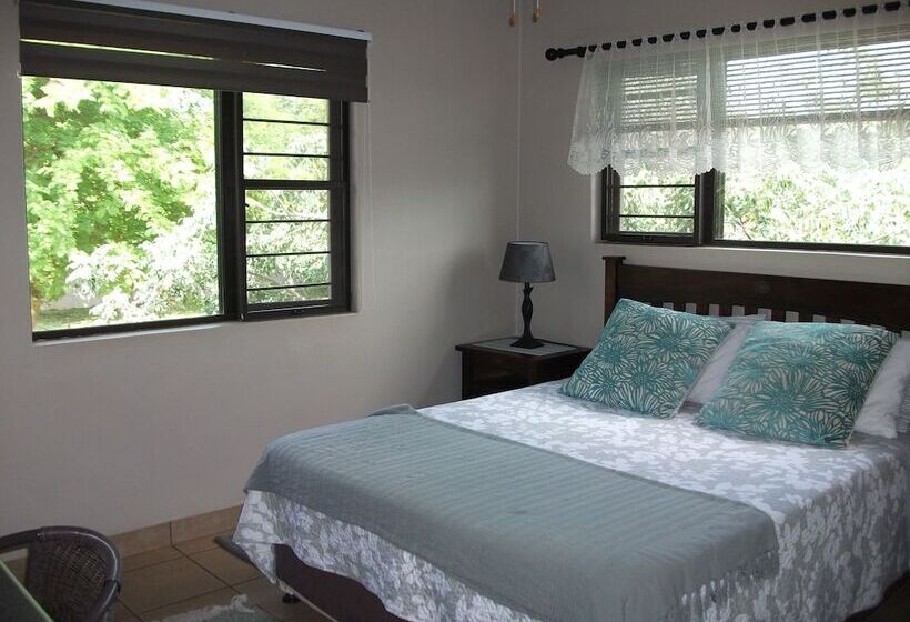 בית מלון כפרי Meerkat Manor