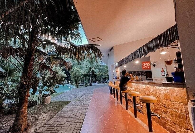 酒店 Meili Beach Resort