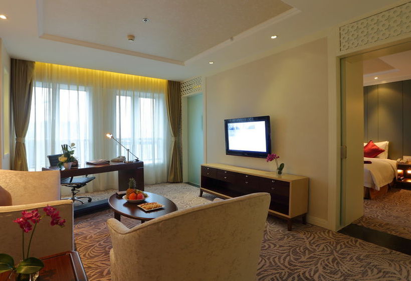Отель Mercure Chengdu North
