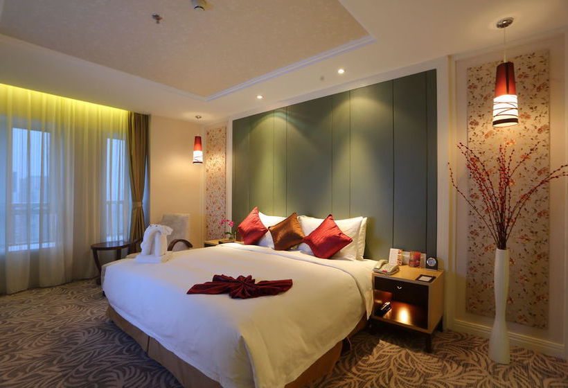 Отель Mercure Chengdu North
